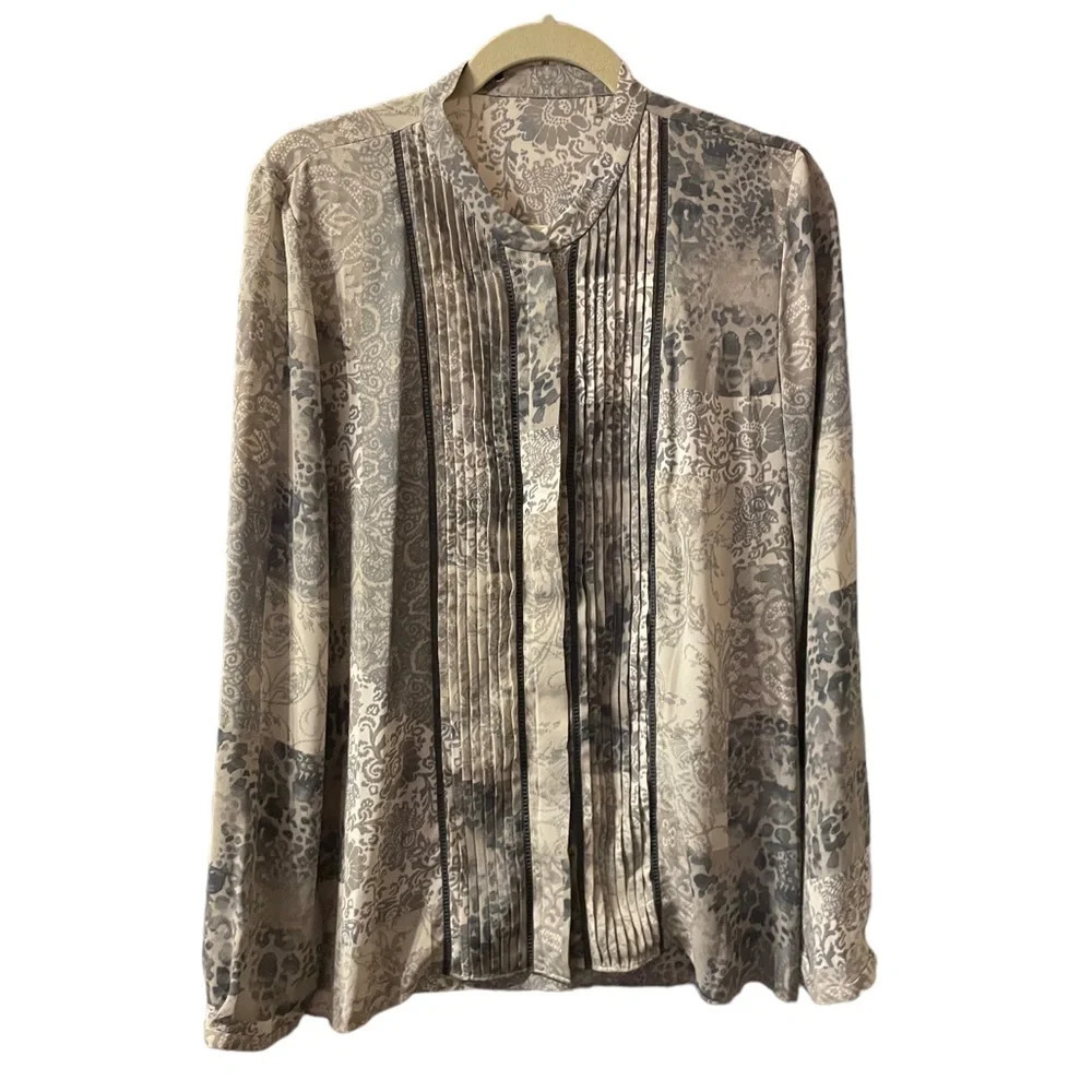 TAHARI BOHO PLEATED BLOUSE